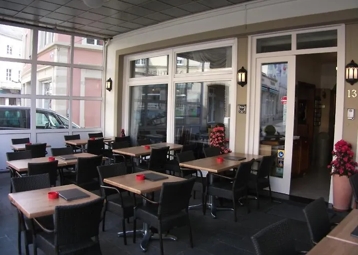 Le Petit Poete 2* Echternach