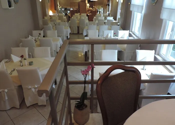 Le Petit Poete Echternach